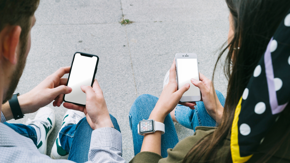 Tips Transfer Foto Sesama iPhone Tanpa AirDrop Dijamin Praktis!